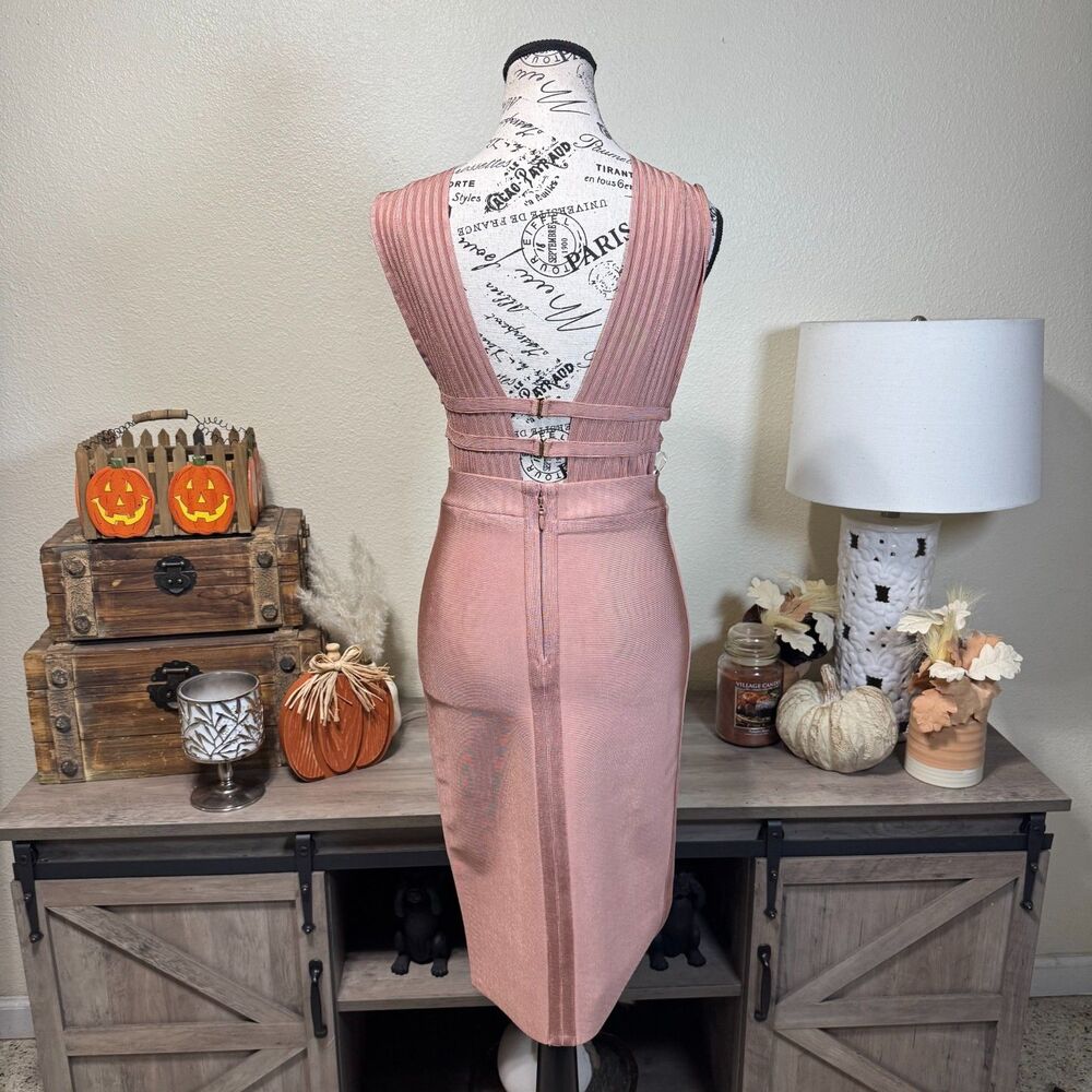 House Of CB Mara Deep Plunge Bandage Midi Dress Blush Size M Bodycon Glam - Picture 7 of 11